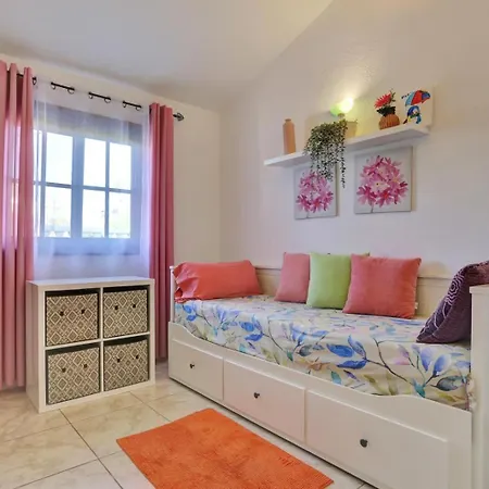Amarilla Golf Villa *