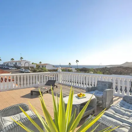 Villa Amarilla Golf